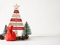 Como decorar a túa casa con mobles de madeira para crear un ambiente acolledor de Nadal